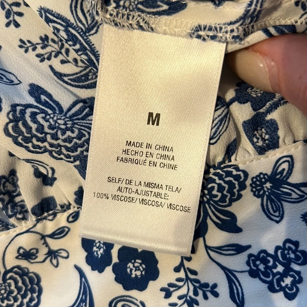FAVORITE DAUGHTER Blue floral silky crop blouse - Picture 6 of 8